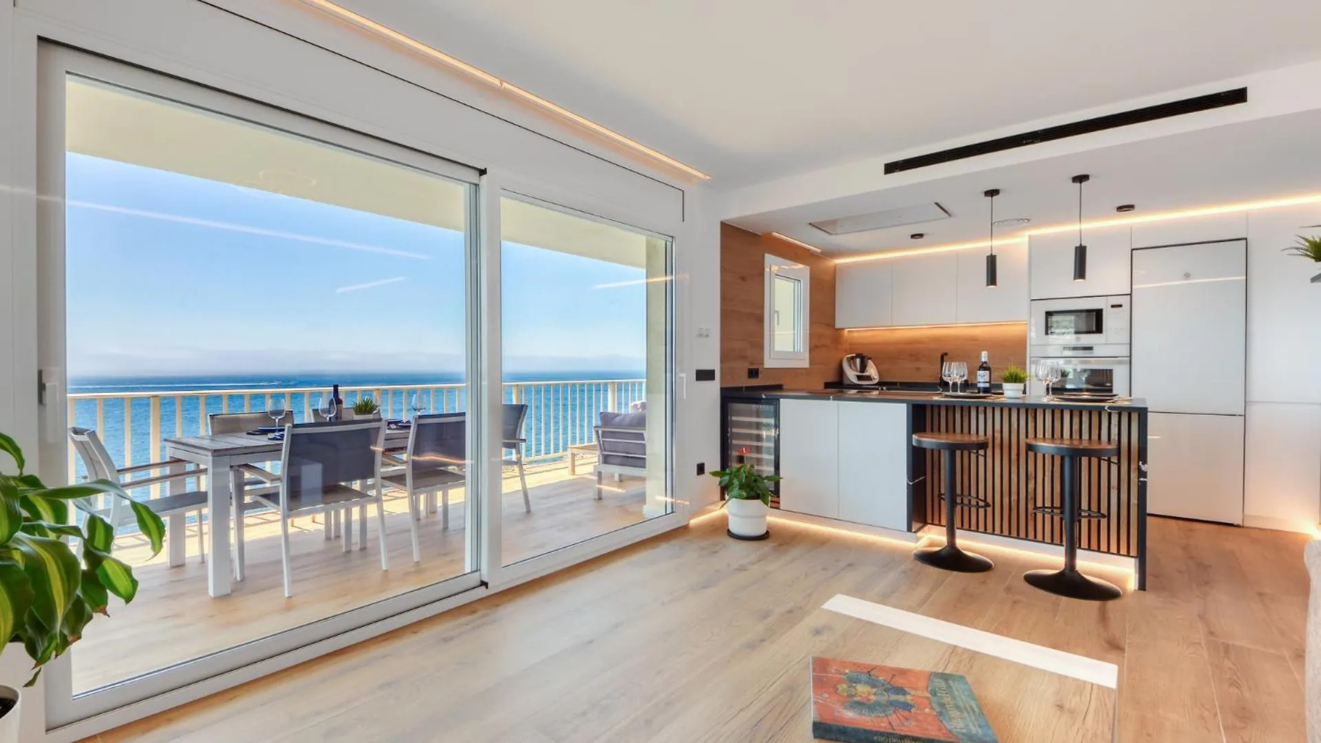 Apartment Atico Crucero Suite Vip Roses Spain