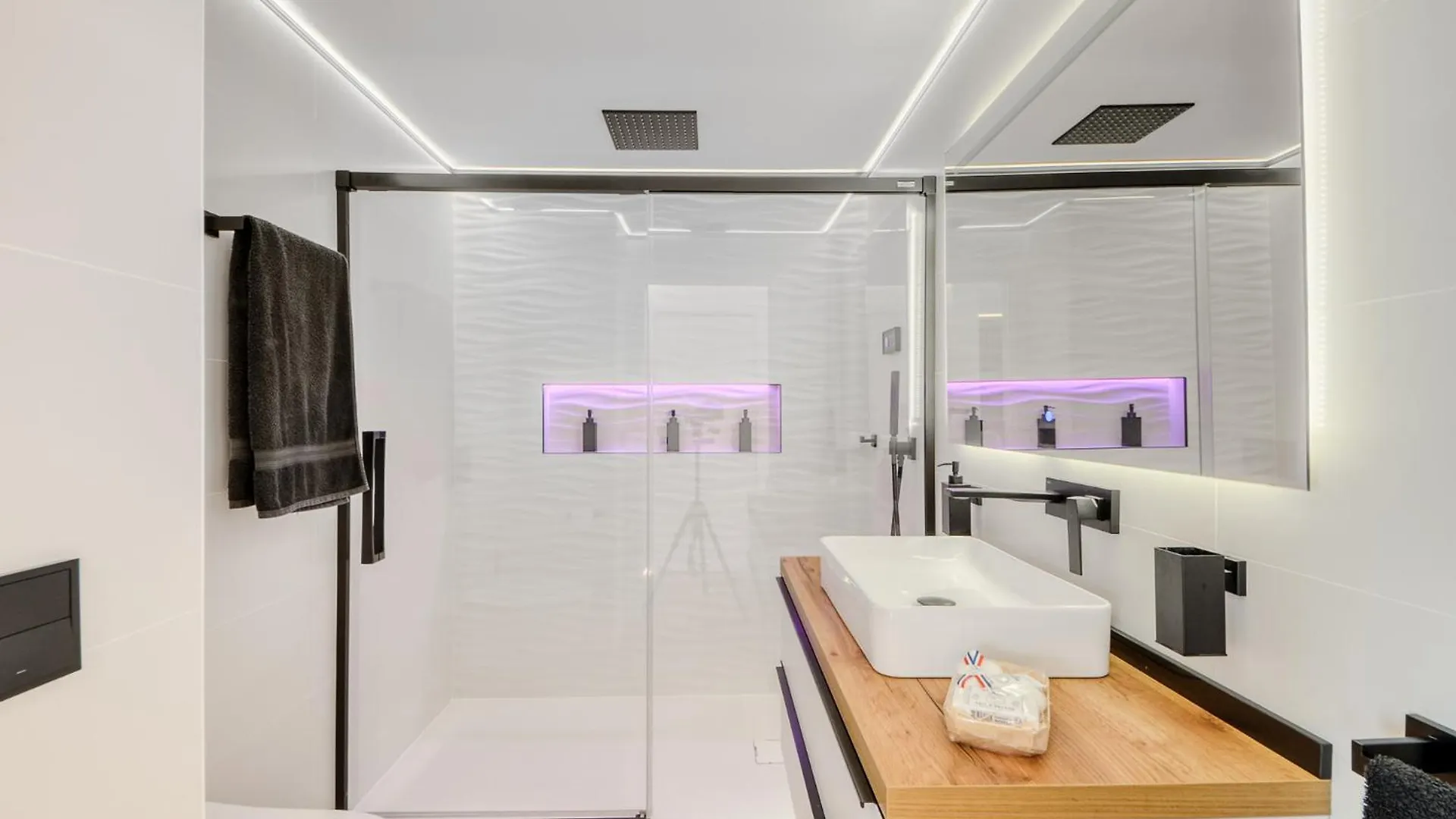 Apartment Atico Crucero Suite Vip Roses